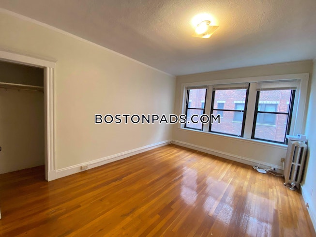 Malden - $1,525 /mo