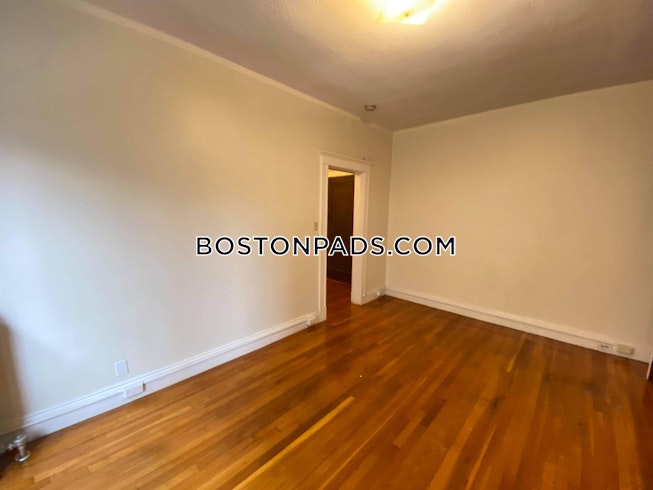 Malden - $1,525 /mo