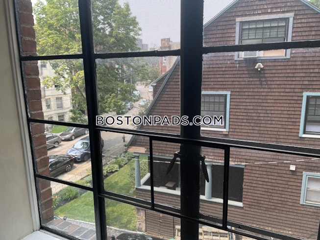 Boston - $2,385+ /mo