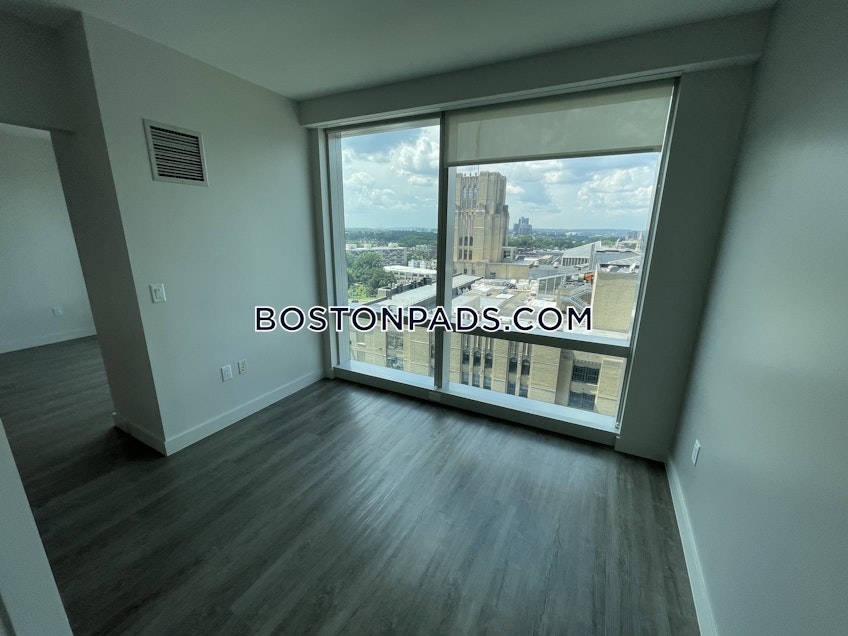 Boston - $5,154 /month