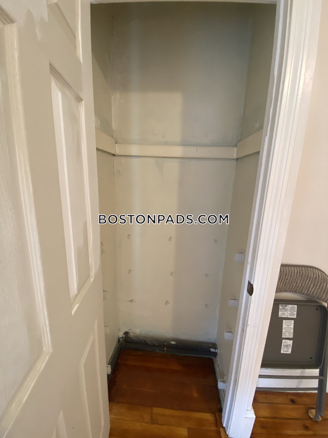 Malden - $2,500 /mo