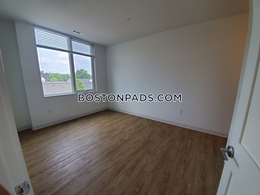 Boston - $3,555 /month