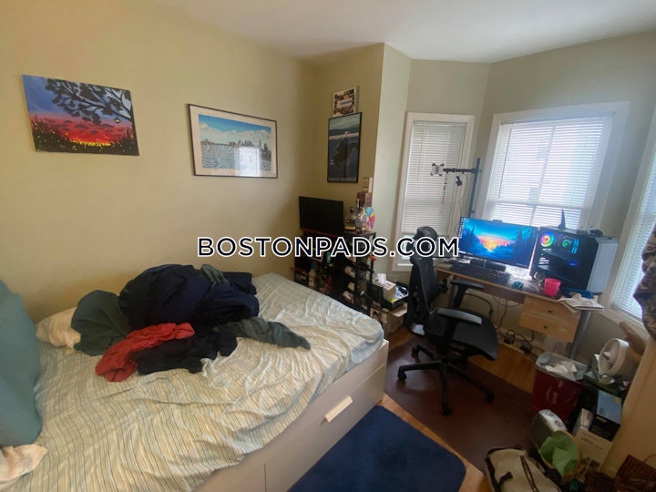 Forbes St. Boston picture 4