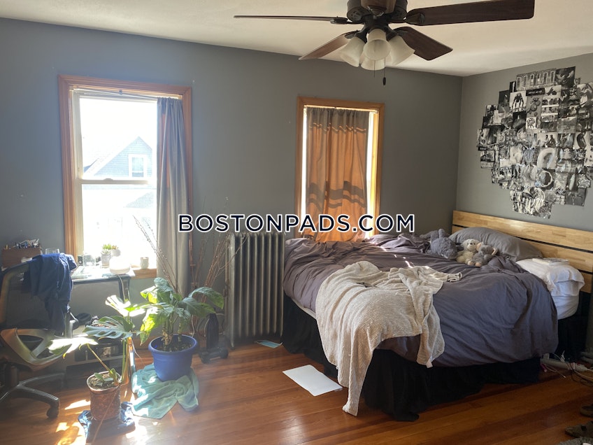 Medford - $4,800+ /month