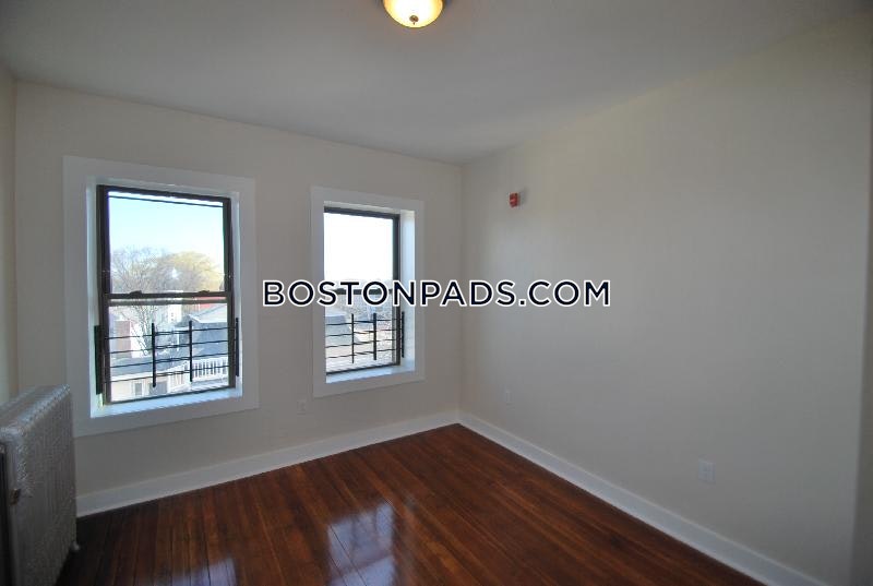 Boston - $2,800