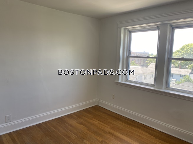 Malden - $1,800 /mo