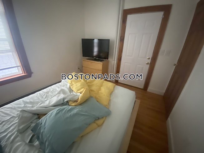 Boston - $2,700 /mo