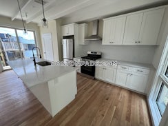 Brookline, $5,850/mo