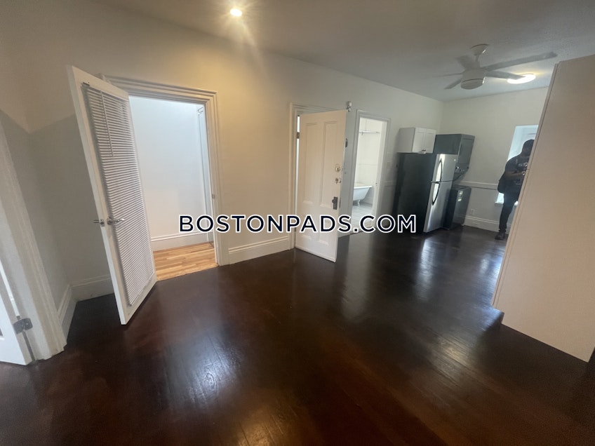 Boston - $2,500 /month