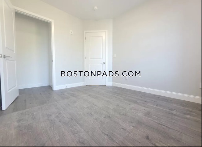 Boston - $3,770 /mo