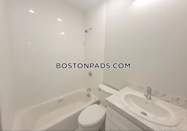 Boston - $3,770 /mo