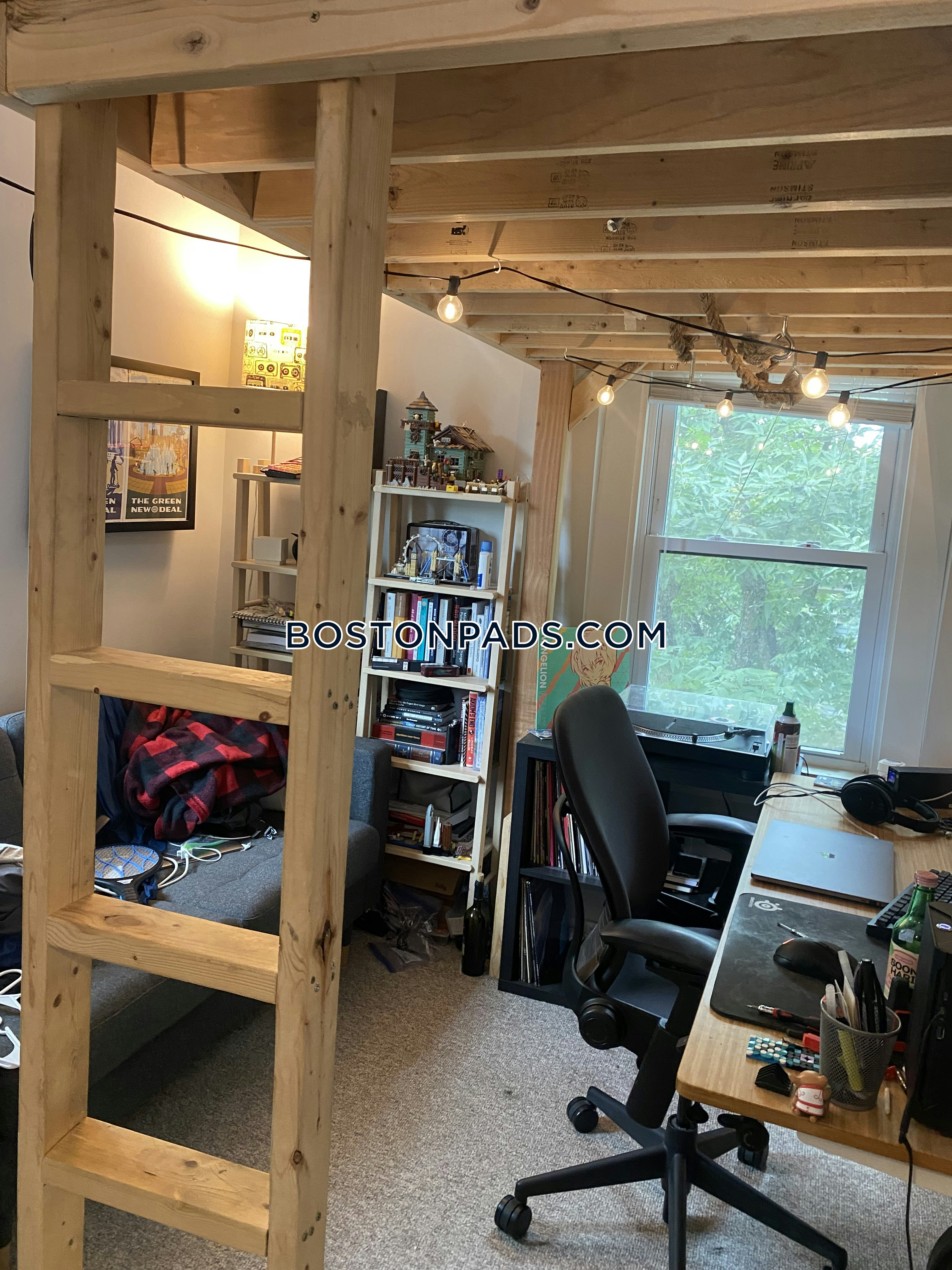 Cambridge - $5,400