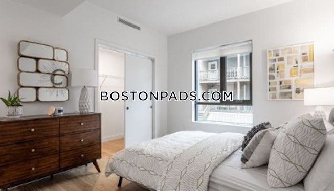 Boston - $4,500 /mo