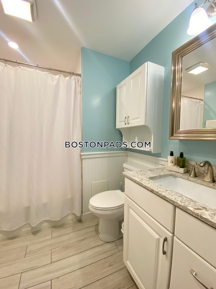 Boston - $2,800 /month