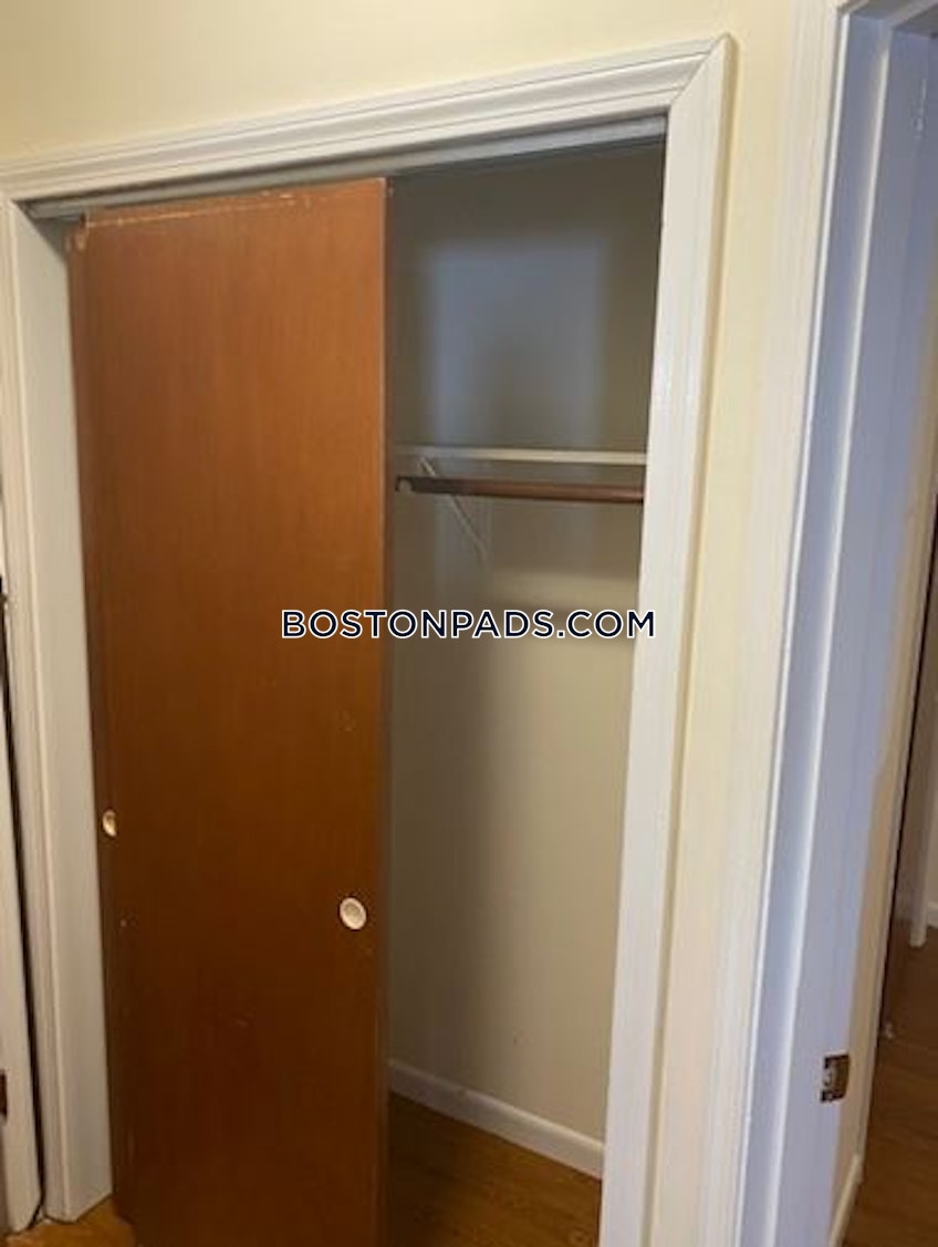 Boston - $2,200 /month