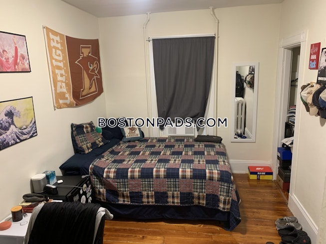 Boston - $3,400 /mo