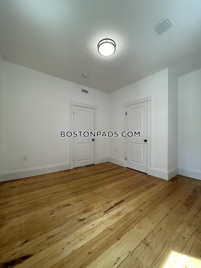 Boston - $3,800 /mo