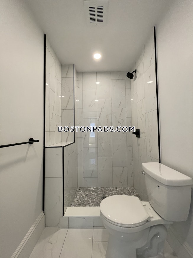 Boston - $3,800 /mo