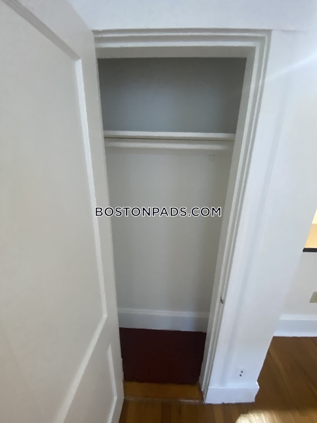 Boston - $2,750 /mo