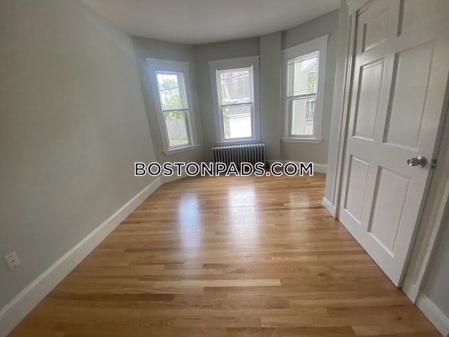 Boston - $2,550 /mo