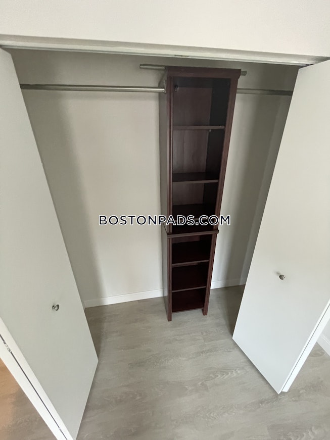 Boston - $6,045 /mo