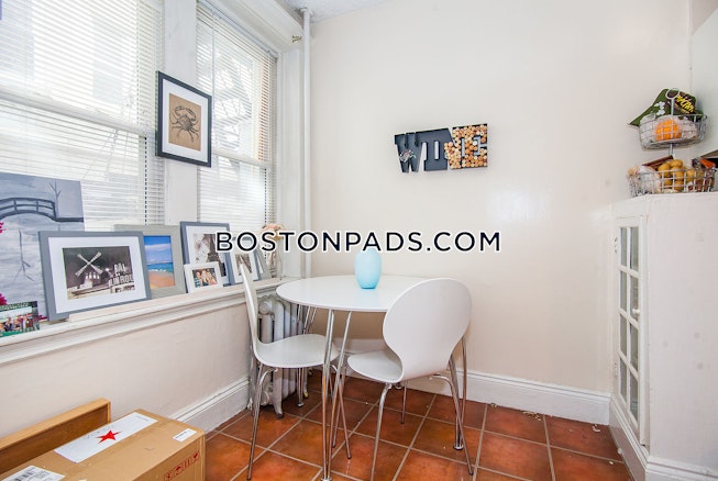 Brookline - $2,395 /mo