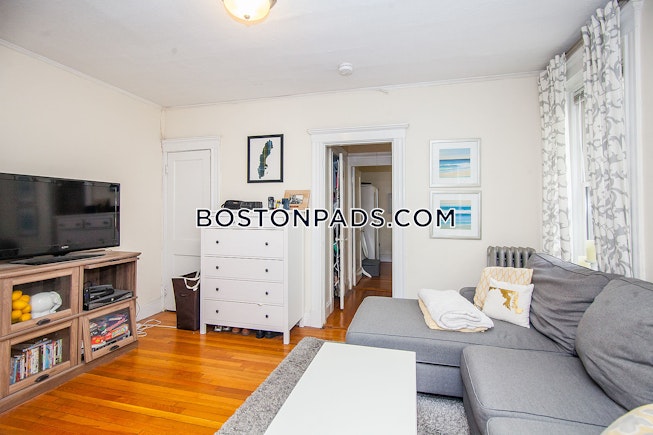 Brookline - $2,395 /mo