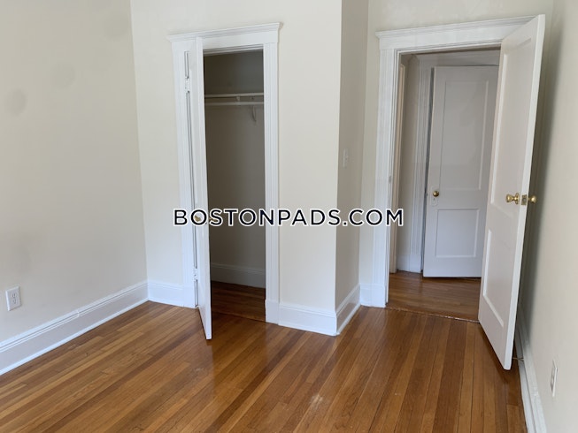 Boston - $3,085 /mo