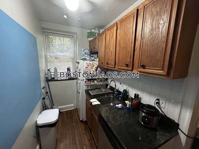 Boston - $2,000 /mo