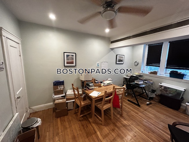 Boston - $2,000 /mo