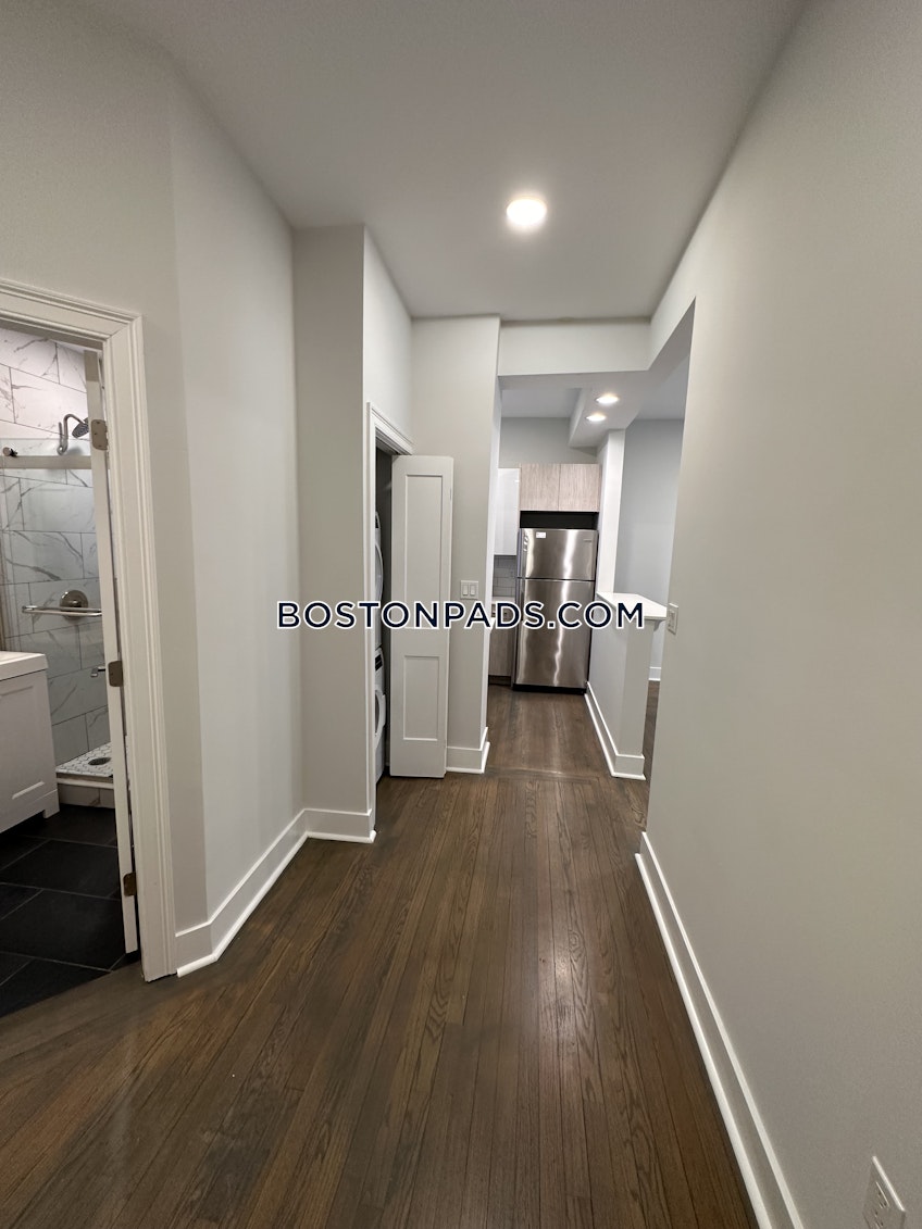 Boston - $3,700 /month