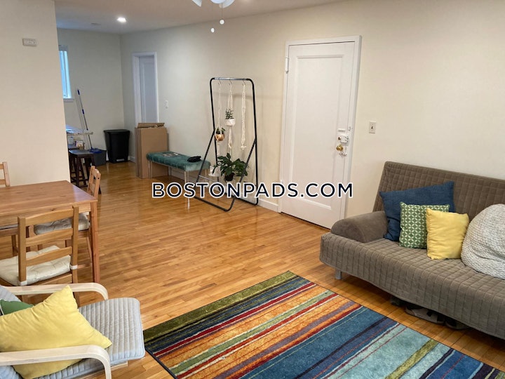 brookline-2-beds-1-bath-coolidge-corner-3600-4550461 