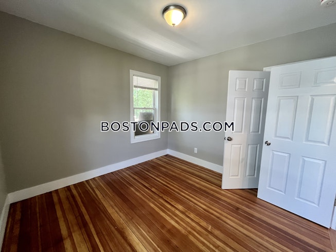 Cambridge - $5,400 /mo