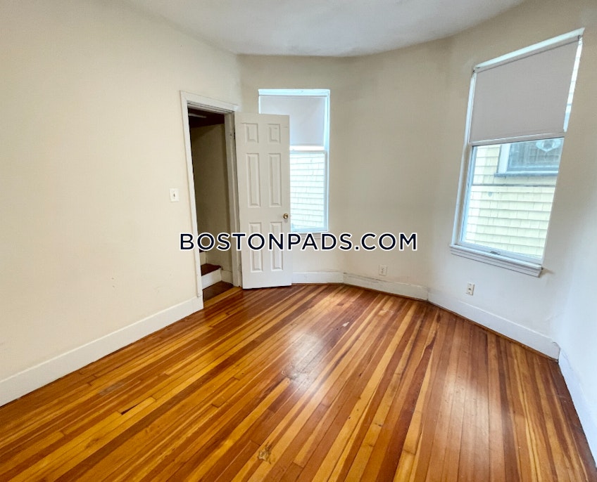 Boston - $3,400 /month