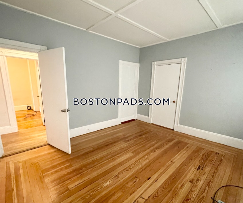 Boston - $3,450 /month