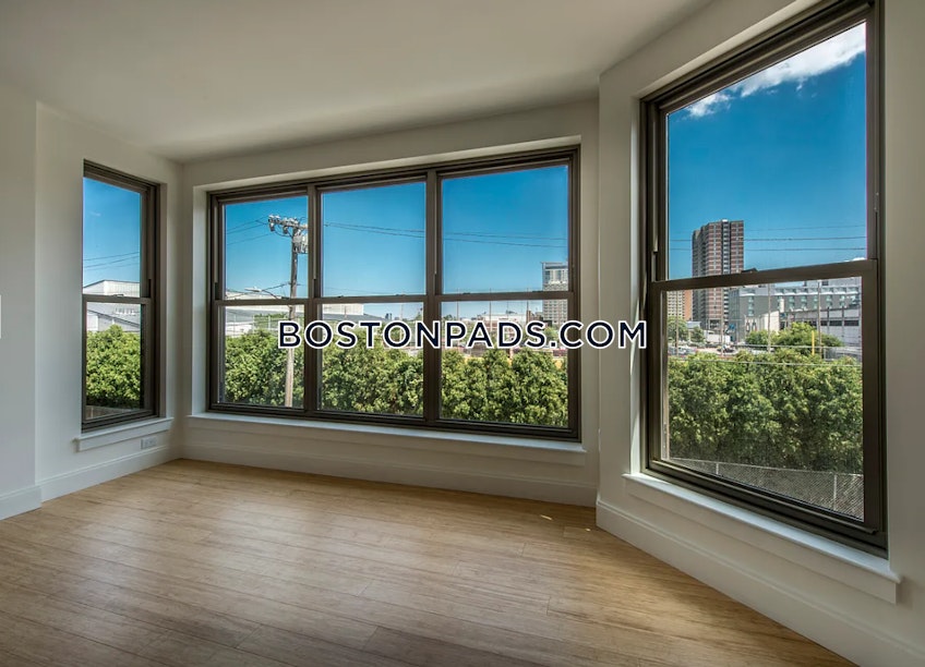 Boston - $3,750 /month