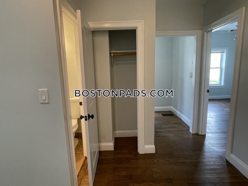 Boston - $2,775 /month