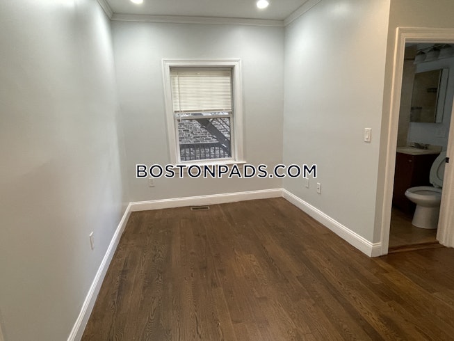 Boston - $2,775 /mo