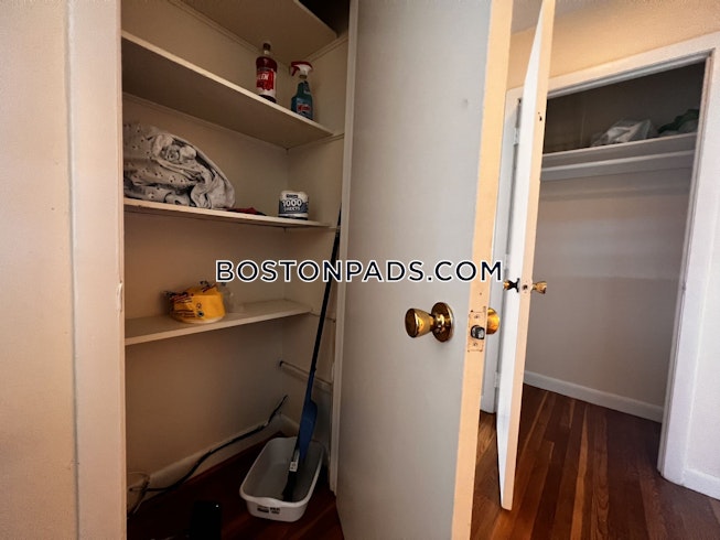 Boston - $3,200 /mo