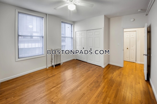 Boston - $3,899 /mo