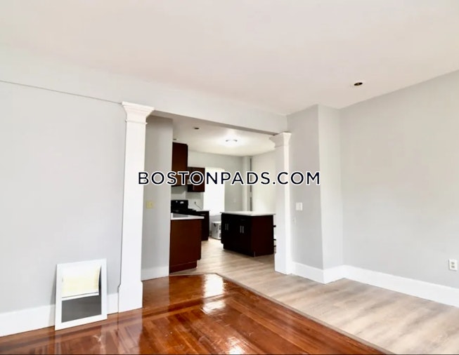 Boston - $2,850 /mo