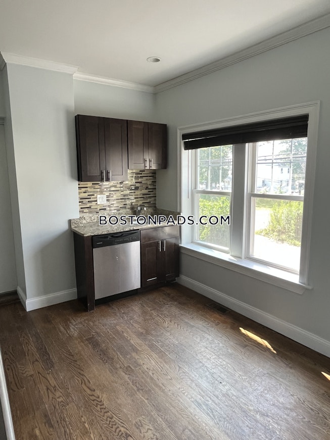 Boston - $2,795 /mo