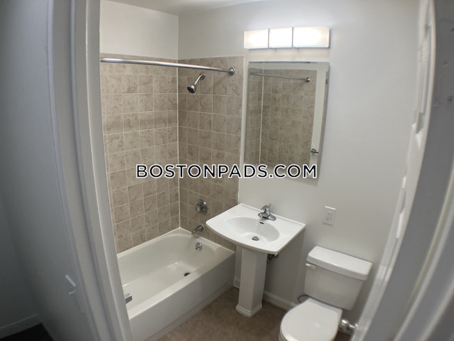 Boston - $1,888 /mo