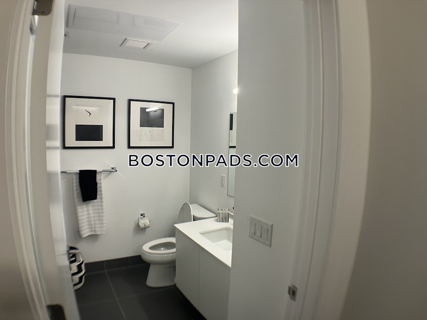 Boston - $2,525 /month