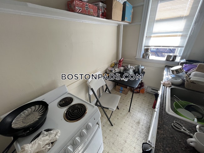 Boston - $1,995 /mo