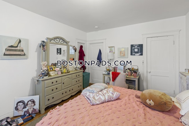 Boston - $3,800 /mo