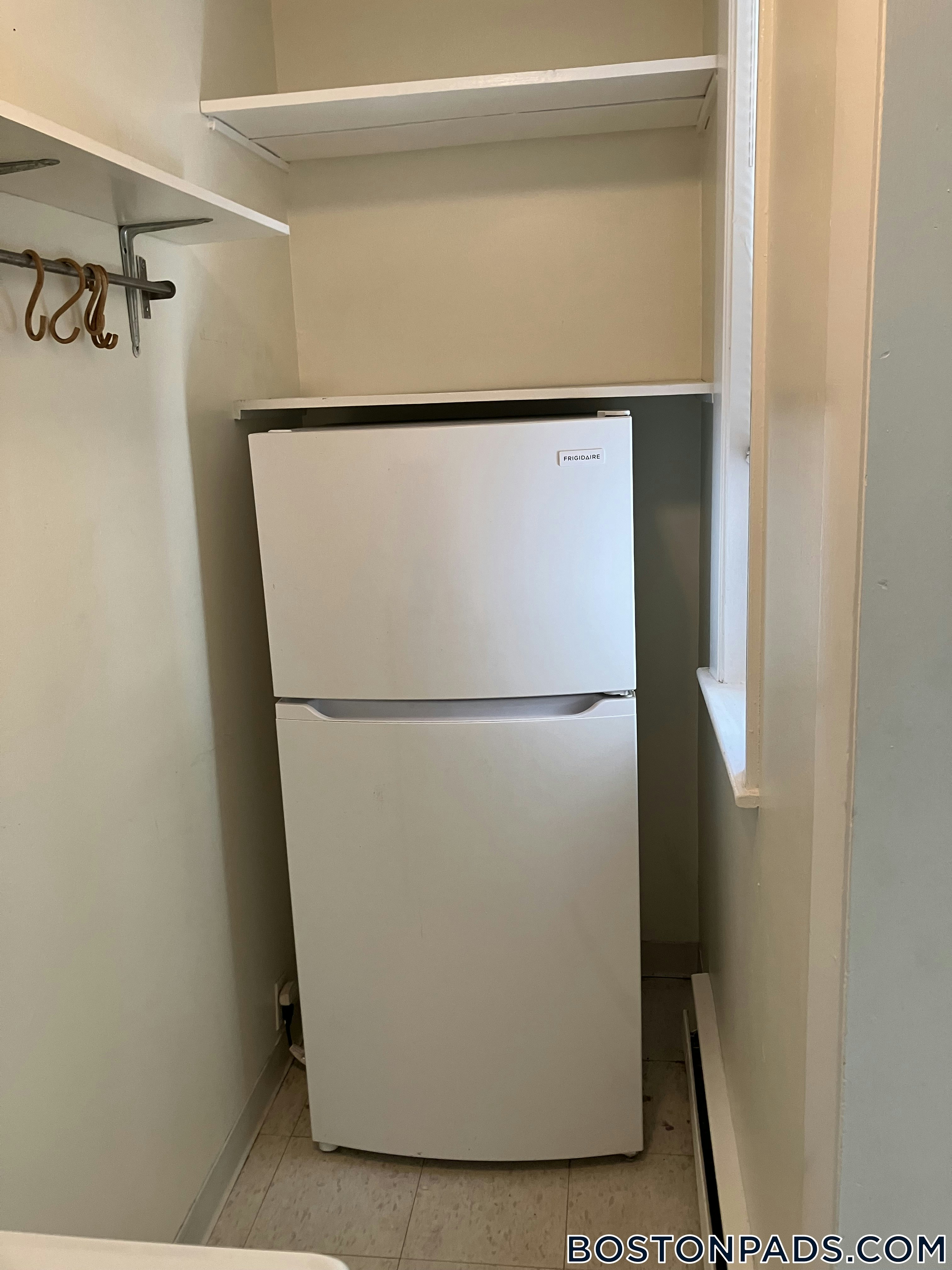 Cambridge - $2,500