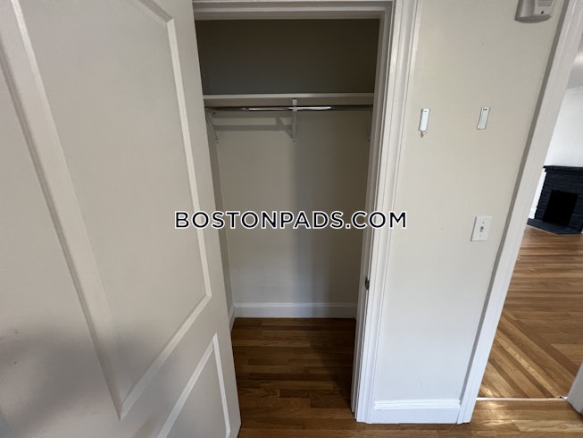 Boston - $3,950 /mo