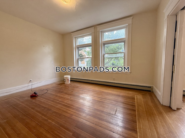 greenough St., Brookline