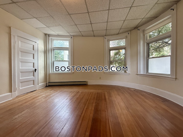 greenough St., Brookline